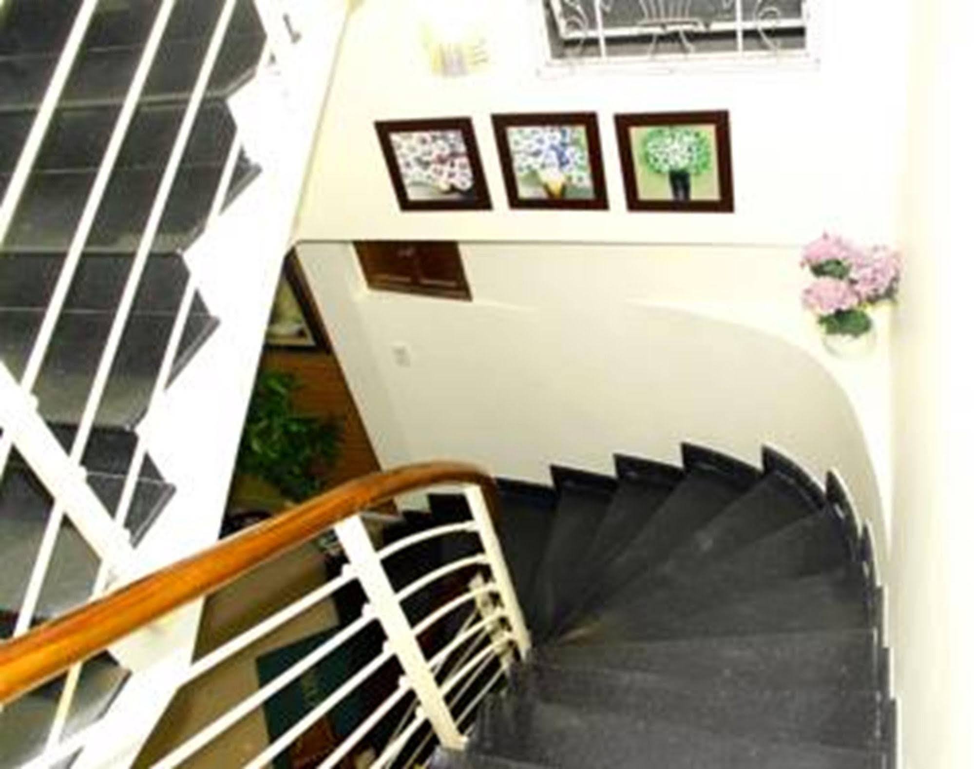 Amigo Hue Hotel Екстериор снимка