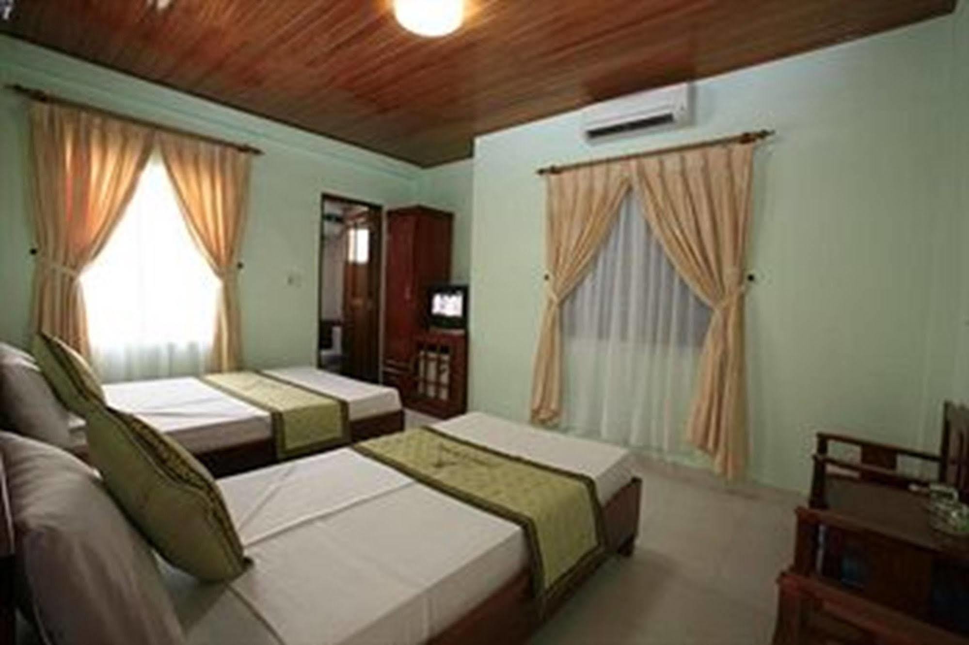 Amigo Hue Hotel Екстериор снимка