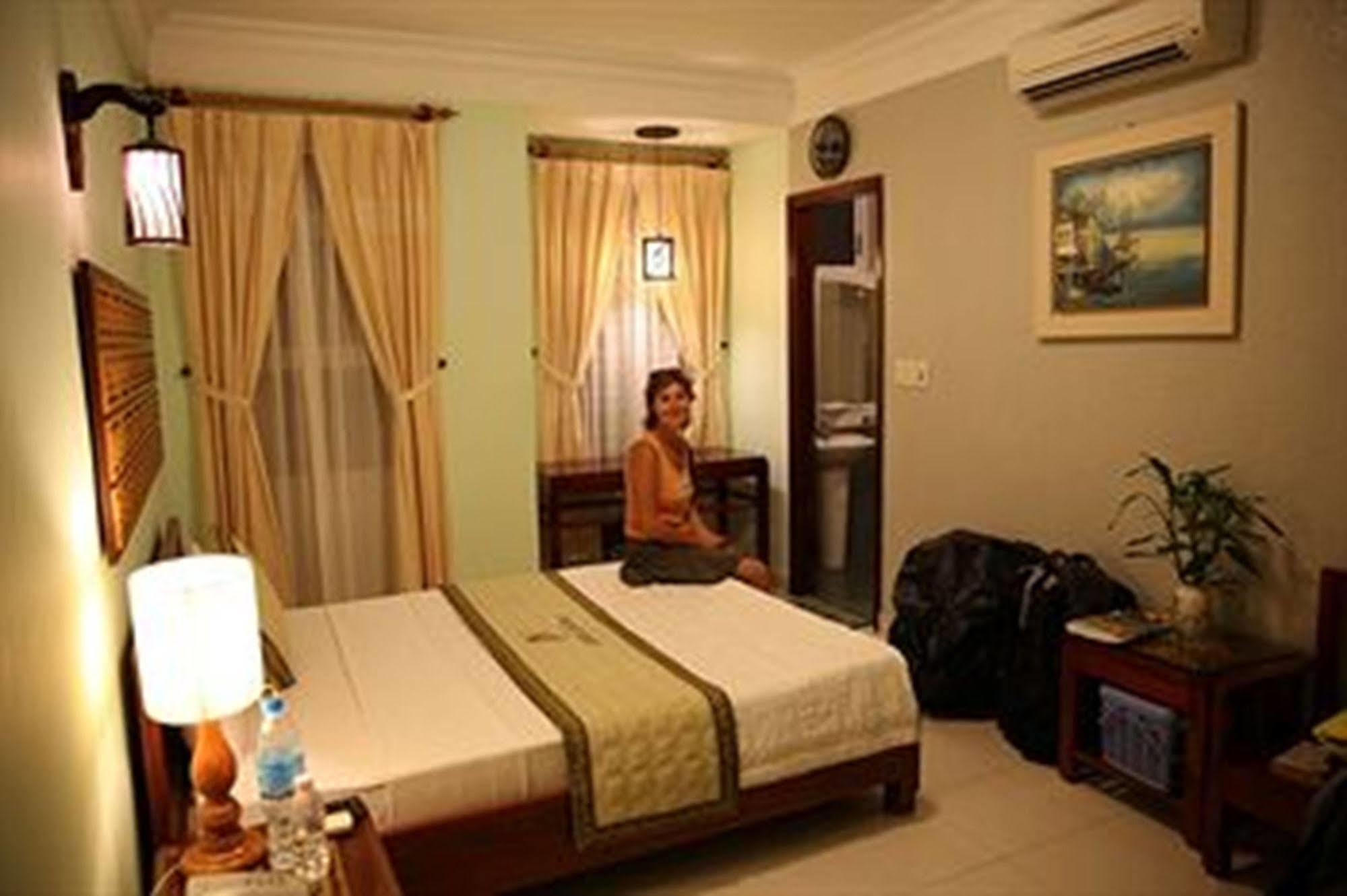 Amigo Hue Hotel Екстериор снимка